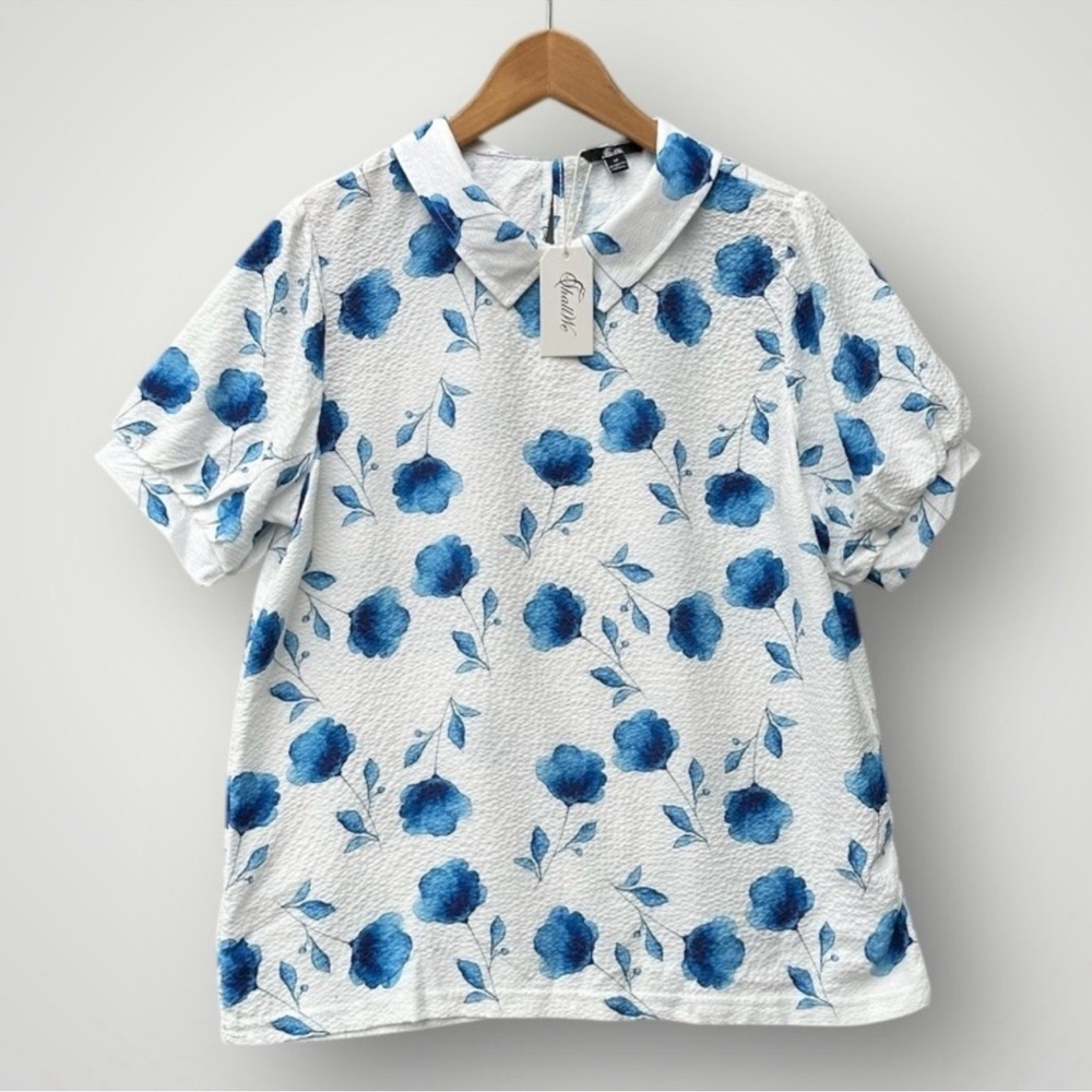 Blue Floral Peter Pan Collar Blouse - Women's White and Blue Top